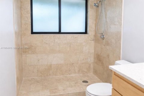 Copropriété à louer à Miami, Floride: 2 chambres, 106.84 m2 № 2009304 - photo 12