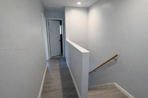 Copropriété à louer à Miami, Floride: 2 chambres, 106.84 m2 № 2009304 - photo 9