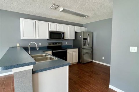 Touwnhouse à louer à Orlando, Floride: 2 chambres, 117.43 m2 № 2389231 - photo 14