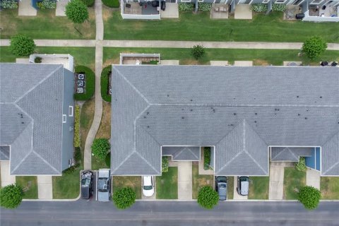 Touwnhouse à louer à Orlando, Floride: 2 chambres, 117.43 m2 № 2389231 - photo 3