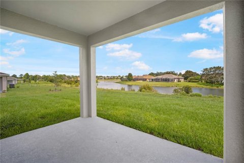 Casa en venta en Weeki Wachee, Florida, 4 dormitorios, 193.33 m2 № 1662696 - foto 30