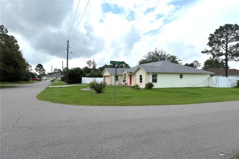 Villa ou maison à vendre à Palm Coast, Floride: 3 chambres, 170.38 m2 № 2411449 - photo 3