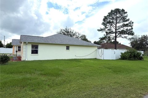Villa ou maison à vendre à Palm Coast, Floride: 3 chambres, 170.38 m2 № 2411449 - photo 5