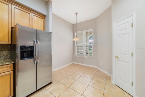 Townhouse in Orlando, Florida 4 bedrooms, 263.47 sq.m. № 1680936 - photo 4