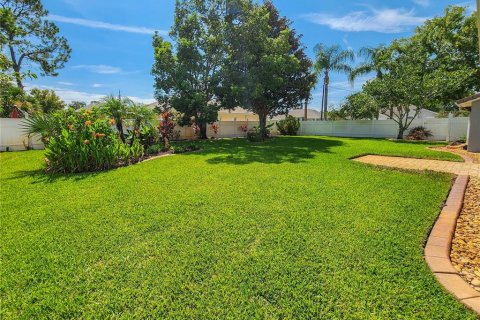 House in Palm Coast, Florida 3 bedrooms, 175.49 sq.m. № 1870591 - photo 24