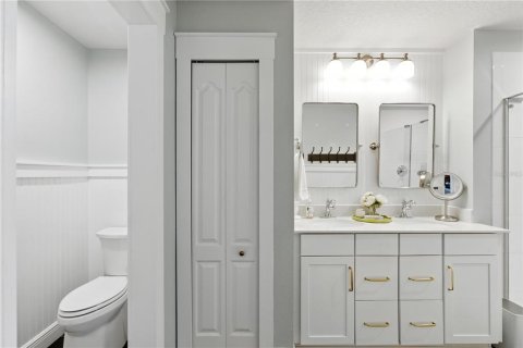 House in Winter Garden, Florida 4 bedrooms, 197.7 sq.m. № 1808018 - photo 21