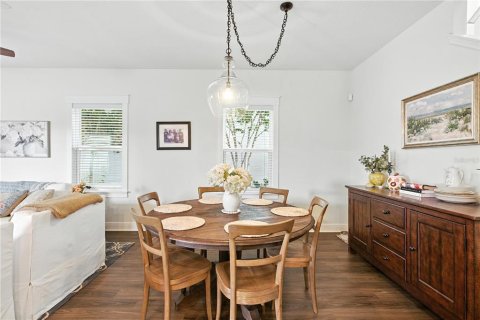 House in Winter Garden, Florida 4 bedrooms, 197.7 sq.m. № 1808018 - photo 14