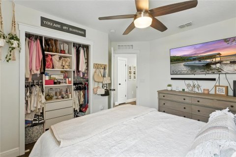 House in Winter Garden, Florida 4 bedrooms, 197.7 sq.m. № 1808018 - photo 24