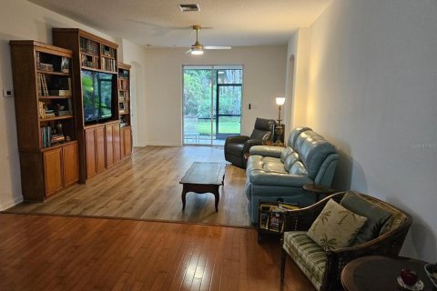 House in DeLand, Florida 3 bedrooms, 164.72 sq.m. № 2318703 - photo 20