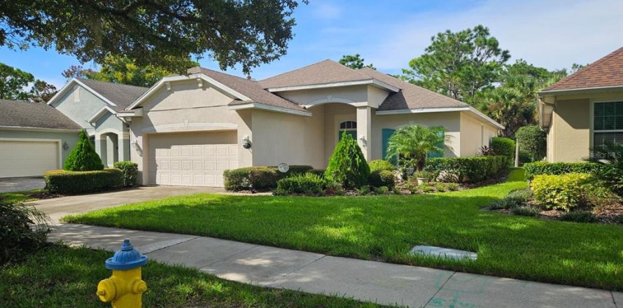 House in DeLand, Florida 3 bedrooms, 164.72 sq.m. № 2318703