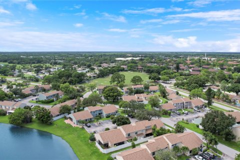 Copropriété à vendre à Jupiter, Floride: 2 chambres, 119.29 m2 № 1970712 - photo 27