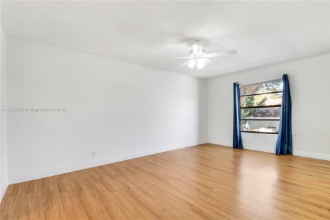 Copropriété à vendre à Jupiter, Floride: 2 chambres, 119.29 m2 № 1970712 - photo 15