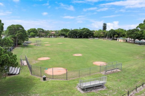 Copropriété à vendre à Jupiter, Floride: 2 chambres, 119.29 m2 № 1970712 - photo 25