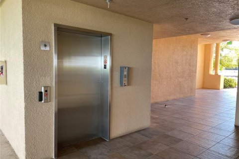 Condominio en venta en Punta Gorda, Florida, 3 dormitorios, 217.21 m2 № 1903641 - foto 9