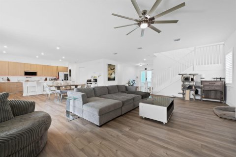 Villa ou maison à vendre à Davie, Floride: 5 chambres, 367.71 m2 № 2388481 - photo 12