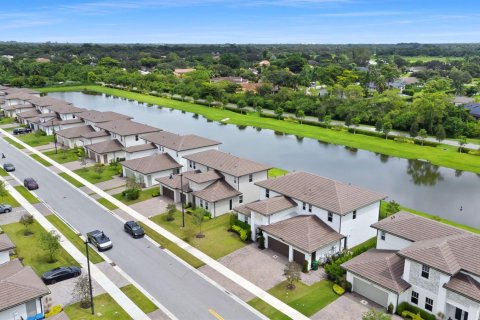 Villa ou maison à vendre à Davie, Floride: 5 chambres, 367.71 m2 № 2388481 - photo 6
