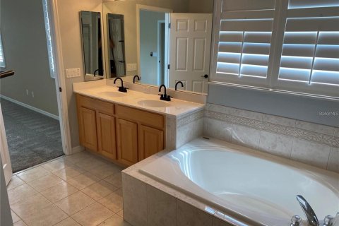 Casa en alquiler en Lake Mary, Florida, 4 dormitorios, 206.43 m2 № 1820770 - foto 15