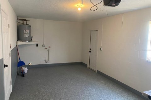 House in Spring Hill, Florida 2 bedrooms, 72.46 sq.m. № 1744102 - photo 26