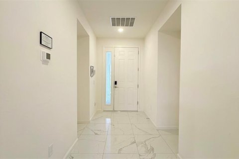 House in Kissimmee, Florida 15 bedrooms, 592.16 sq.m. № 1747761 - photo 8