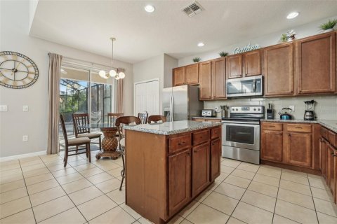 House in Davenport, Florida 6 bedrooms, 266.16 sq.m. № 1508770 - photo 23