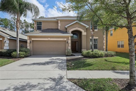 House in Davenport, Florida 6 bedrooms, 266.16 sq.m. № 1508770 - photo 1