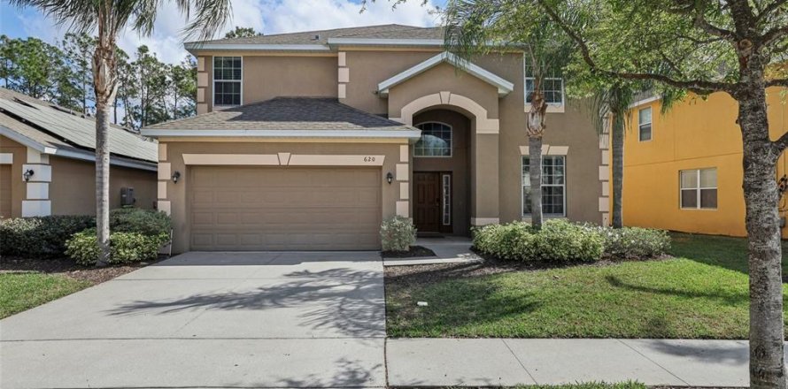 House in Davenport, Florida 6 bedrooms, 266.16 sq.m. № 1508770