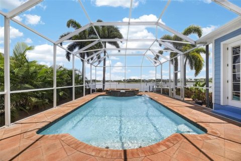 Casa en venta en Apollo Beach, Florida, 4 dormitorios, 332.68 m2 № 2150351 - foto 5
