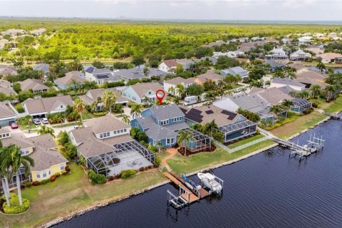 Casa en venta en Apollo Beach, Florida, 4 dormitorios, 332.68 m2 № 2150351 - foto 3