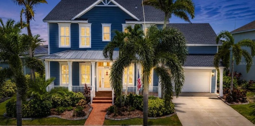 Casa en Apollo Beach, Florida 4 dormitorios, 332.68 m2 № 2150351