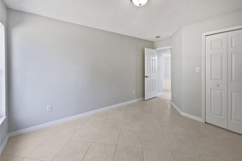 House in Leesburg, Florida 3 bedrooms, 303.51 sq.m. № 1644179 - photo 9