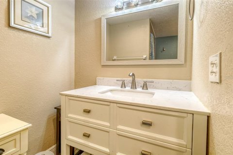 Copropriété à louer à Saint Petersburg, Floride: 1 chambre, 73.39 m2 № 2204210 - photo 12