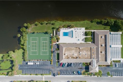 Copropriété à louer à Saint Petersburg, Floride: 1 chambre, 73.39 m2 № 2204210 - photo 19