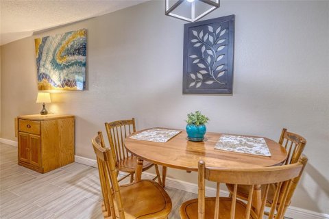 Copropriété à louer à Saint Petersburg, Floride: 1 chambre, 73.39 m2 № 2204210 - photo 9