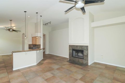 Villa ou maison à louer à Sarasota, Floride: 3 chambres, 202.34 m2 № 2097516 - photo 12