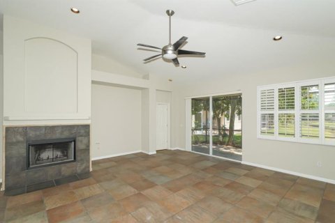 Villa ou maison à louer à Sarasota, Floride: 3 chambres, 202.34 m2 № 2097516 - photo 8