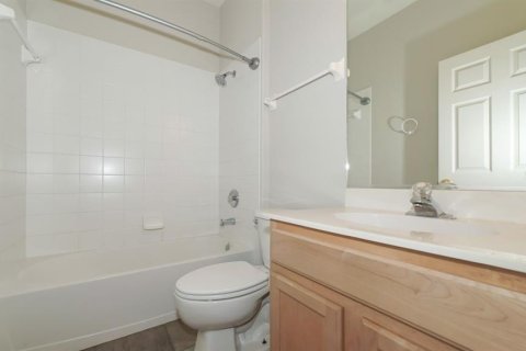 Villa ou maison à louer à Sarasota, Floride: 3 chambres, 202.34 m2 № 2097516 - photo 30