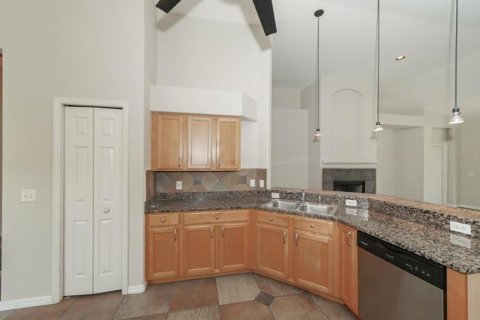 Villa ou maison à louer à Sarasota, Floride: 3 chambres, 202.34 m2 № 2097516 - photo 18