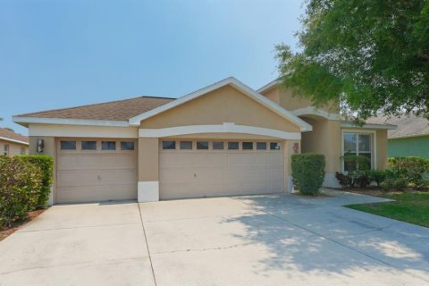 Villa ou maison à louer à Sarasota, Floride: 3 chambres, 202.34 m2 № 2097516 - photo 2