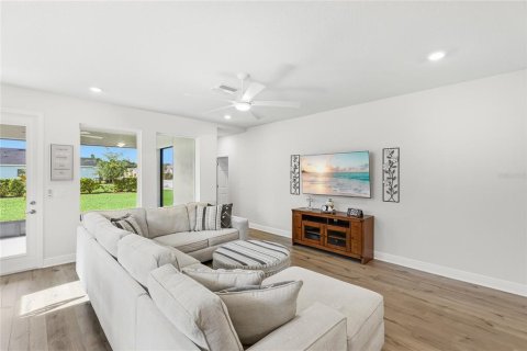 Casa en venta en Parrish, Florida, 3 dormitorios, 181.44 m2 № 2100633 - foto 9