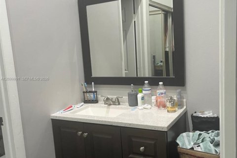 Touwnhouse à louer à Hialeah, Floride: 3 chambres, 101.54 m2 № 2397940 - photo 17