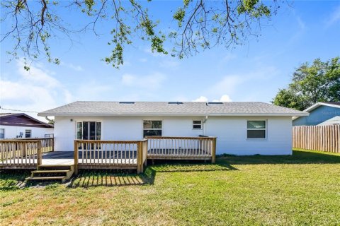 House in Lakeland, Florida 3 bedrooms, 132.01 sq.m. № 1853519 - photo 16