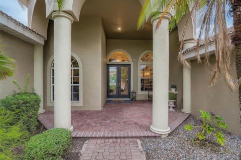 House in Bradenton, Florida 4 bedrooms, 278.34 sq.m. № 1648425 - photo 2