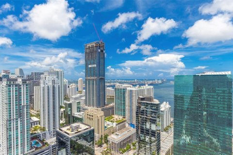 Снять в аренду кондоминиум в Майами, Флорида 3 спальни, 119.01м2, № 2153609 - фото 23