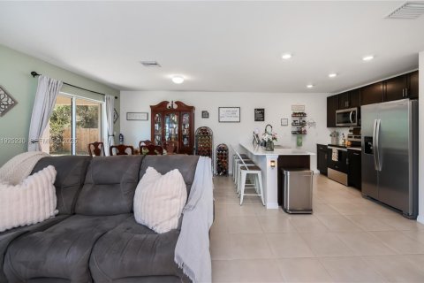 Villa ou maison à vendre à LaBelle, Floride: 4 chambres № 2039166 - photo 16