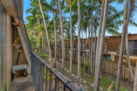 Copropriété à vendre à Palmetto Bay, Floride: 2 chambres, 123.56 m2 № 2009621 - photo 13