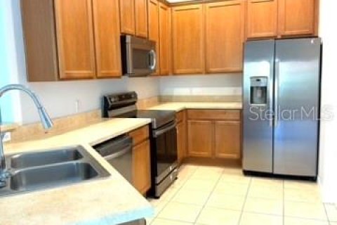Touwnhouse à louer à Sanford, Floride: 2 chambres, 112.78 m2 № 2157953 - photo 4
