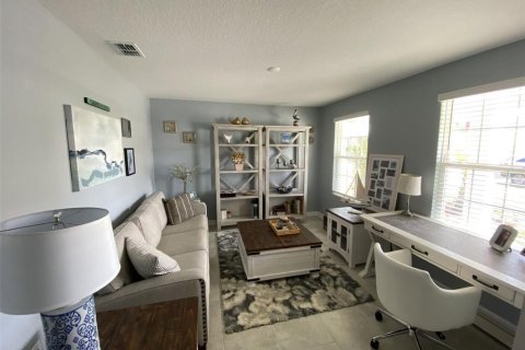 Villa ou maison à vendre à Mount Dora, Floride: 5 chambres, 316.98 m2 № 2126791 - photo 8