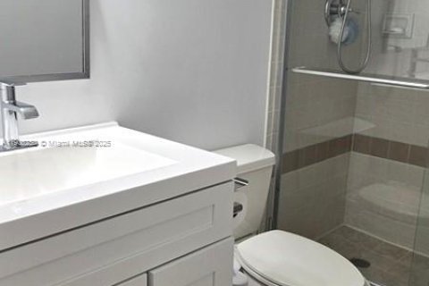 Condominio en alquiler en Aventura, Florida, 2 dormitorios, 122.82 m2 № 2013134 - foto 5