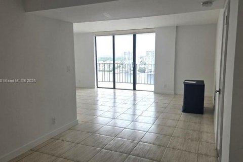 Condominio en alquiler en Aventura, Florida, 2 dormitorios, 122.82 m2 № 2013134 - foto 16