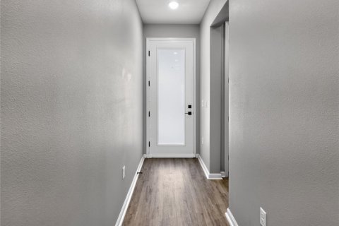 Villa ou maison à louer à Lake Alfred, Floride: 4 chambres, 177.44 m2 № 2167866 - photo 4